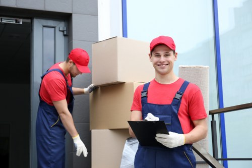 Packing and boxes in Chelsea for a secure home move
