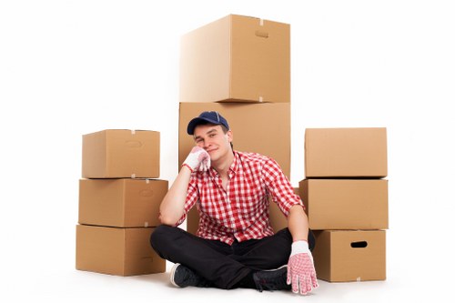 Affordable man with van in Chelsea for small home relocation